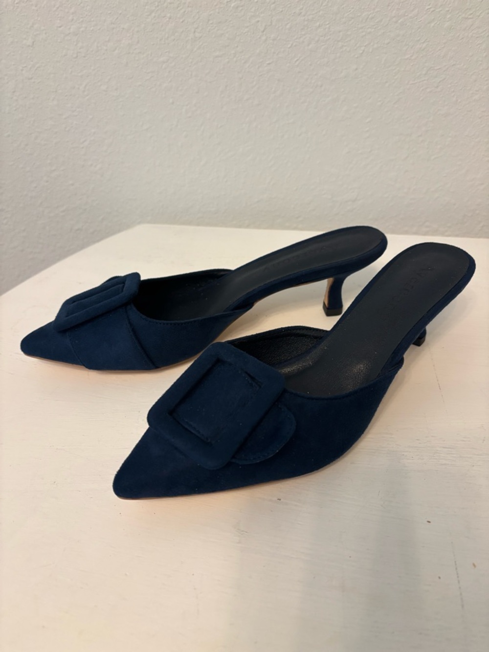 NIB Ayercony navy blue suede kitten heel mules pointed toe buckle 8